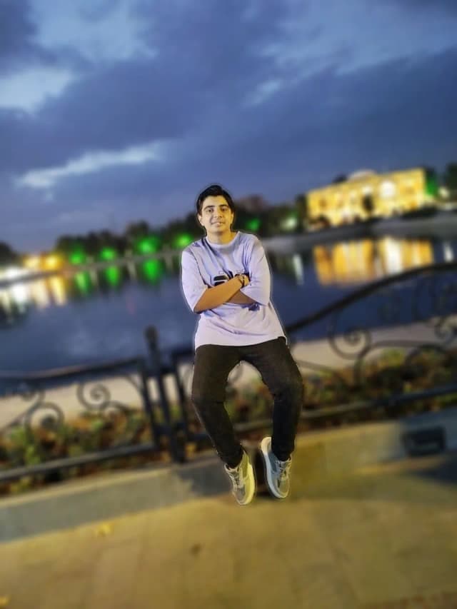 عکس مهدی صدیقی - بهترین دانشآموز در فراگیر دوره پایتون از شهر تبریز