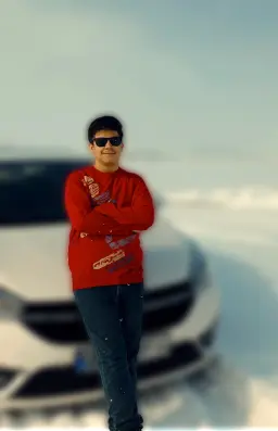 عکس محمد امین طاهری، دانش‌آموز آکادمی کدیما
